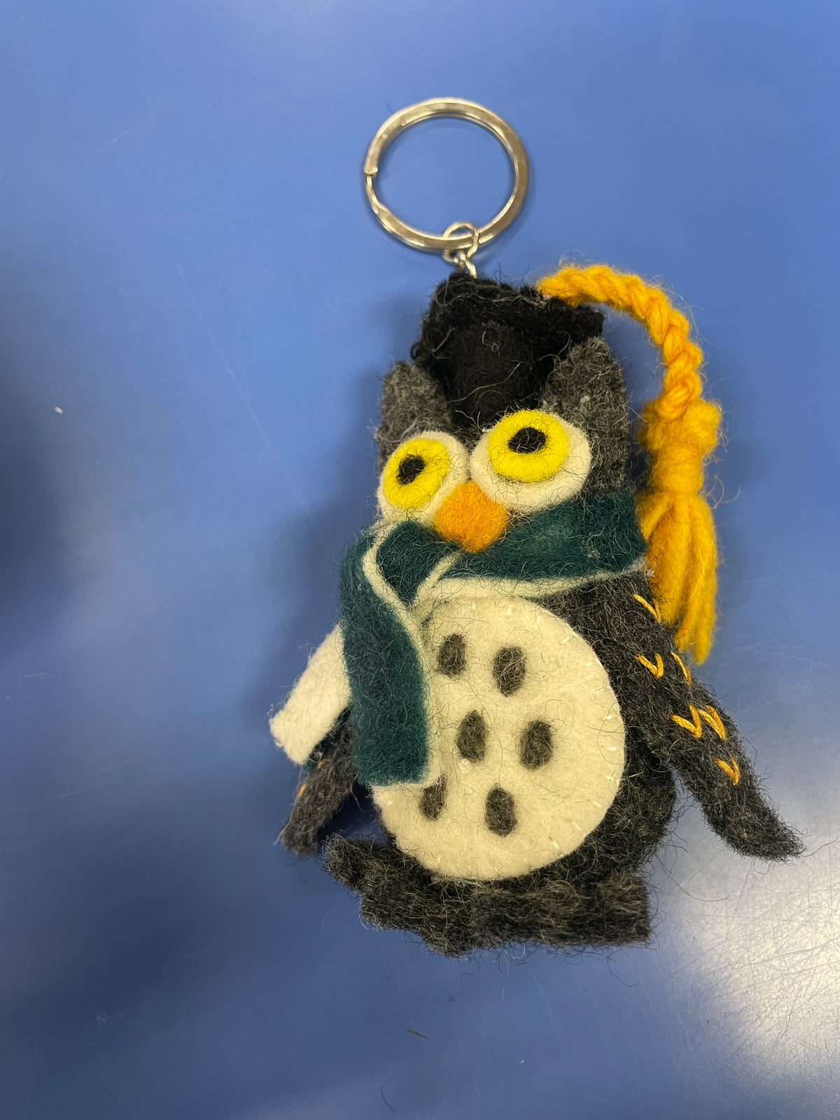 Grad owl keyring